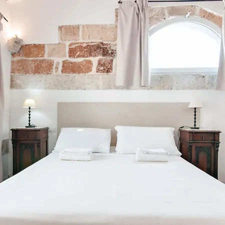 Terrazza Sant'oronzo 3* Lecce